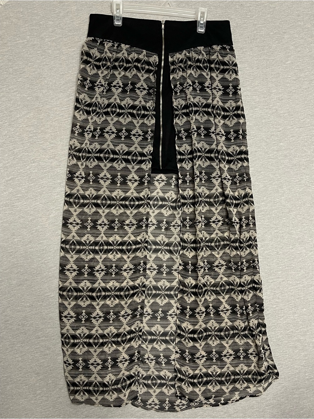 Mandee Aztec Geometric Print Maxi Skirt - Picture 2 of 9